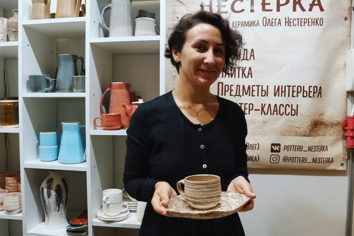 Мастер по глиняным изделиям Ника Нестеренко 
