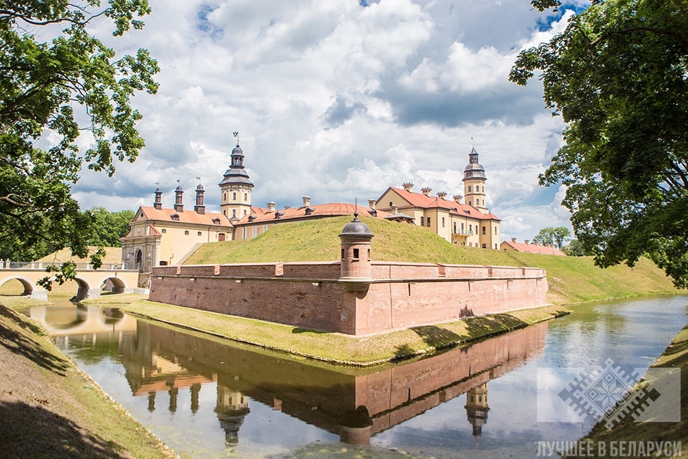 Замки радзивиллов в мире - красивые картинки и HD фото