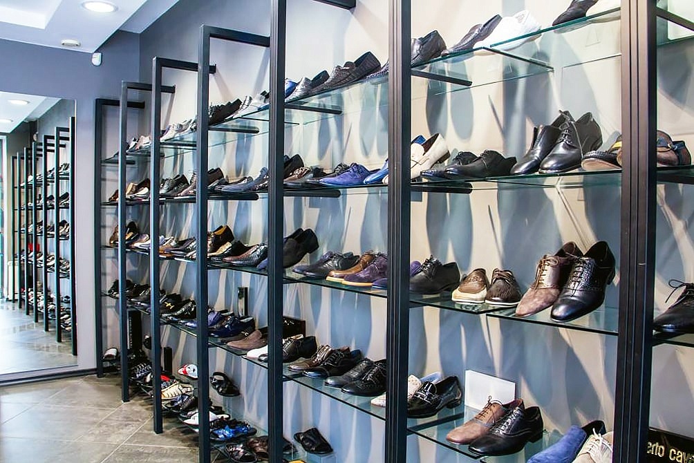 Магазин обуви и аксессуаров «Колизей»