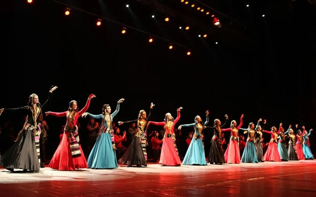 Сухишвилли балет3.jpg Сухишвилли балет3.jpg