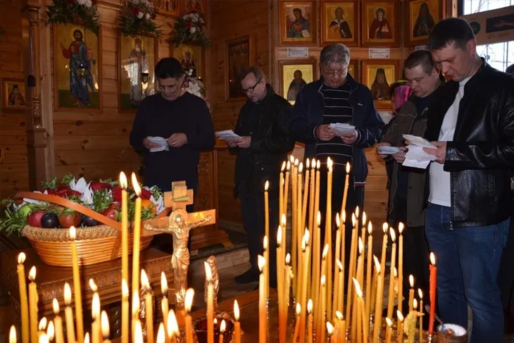 Радоница в Беларуси