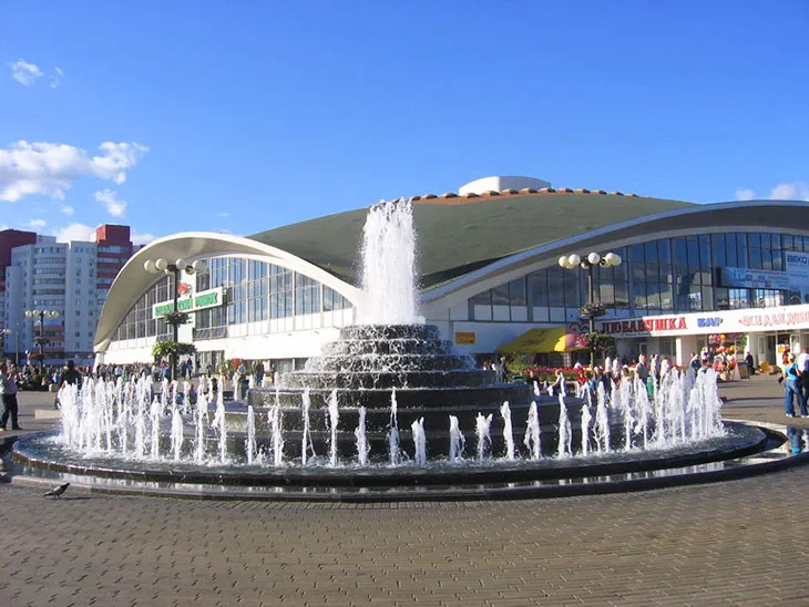 Комаровский рынок