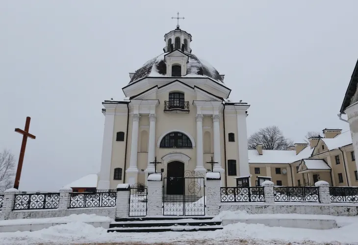 Костёл Божией Матери Шкаплерной в Мяделе