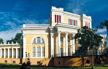 Гомель: дворец Румянцевых-Паскевичей, Петропавловский собор и ещё 4 объекта