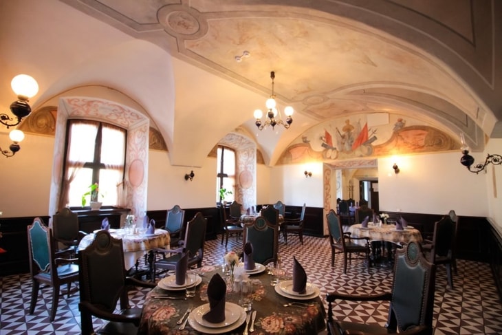 Ресторан «Гетман» в Несвижском замке