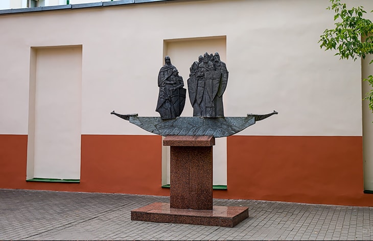Памятник кривичам в Полоцке