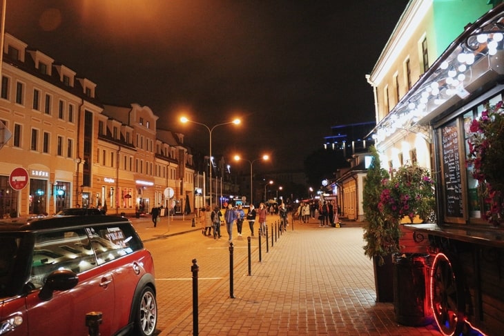 Вечер на Зыбицкой улице