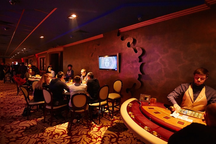 Holdem в минских казино онлайн флэш игра покер