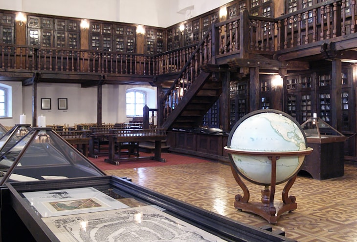 Главный зал Музея-библиотеки Симеона Полоцкого