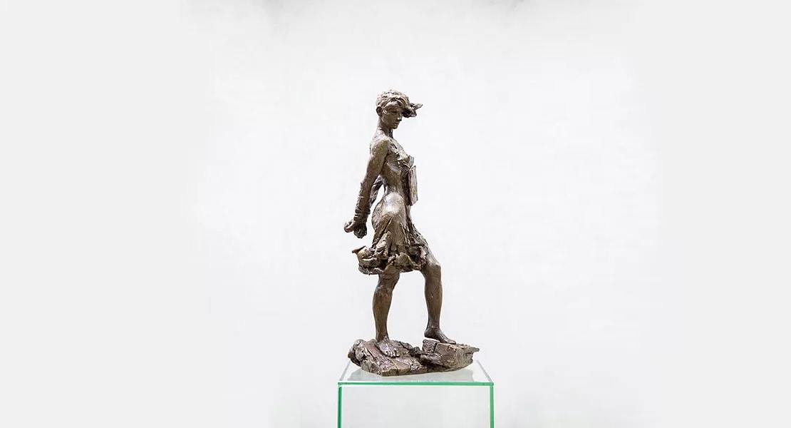 Скульптура Павла Войницкого «Непокорённая» (Хатынь, 2018)