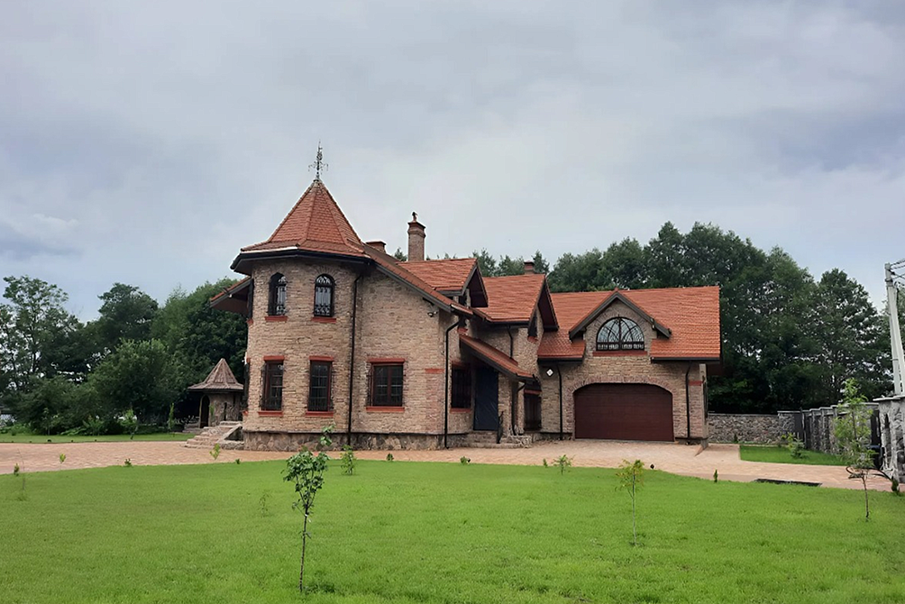 Усадьба «Яновский замок»