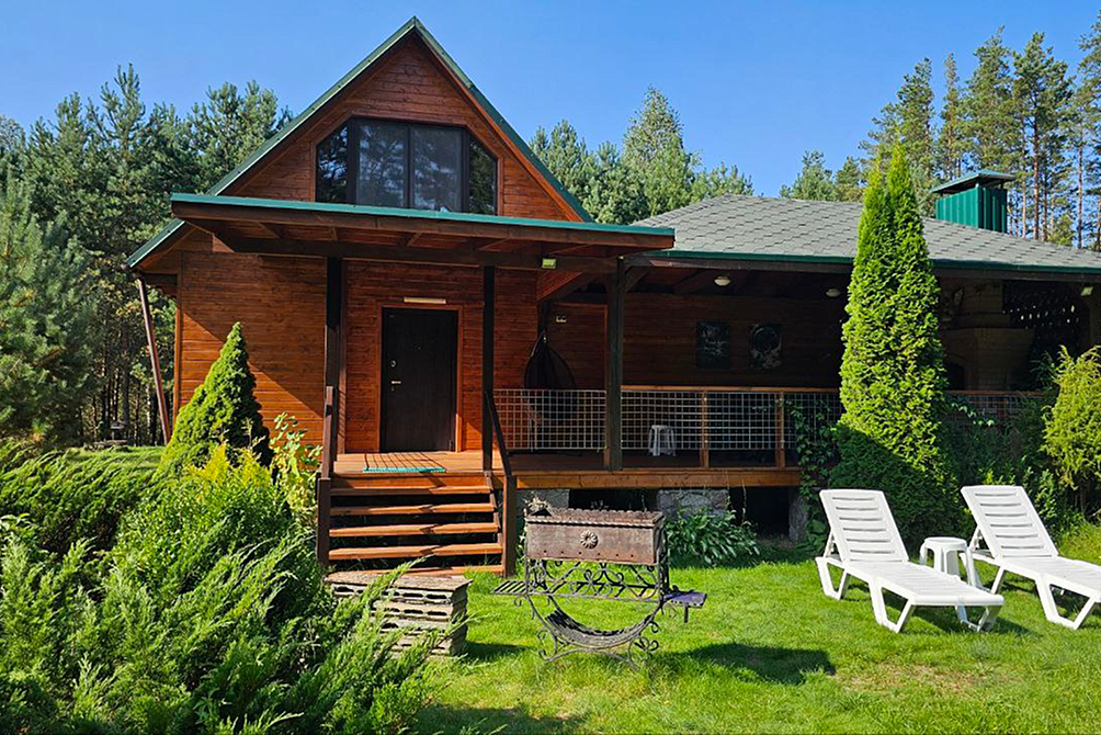 «Hygge Lakes & Forest Club»: коттедж «Изумрудный»