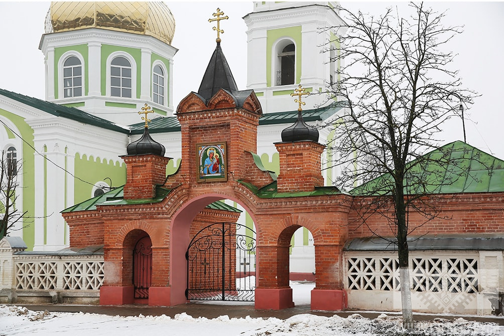 Брама церкви Святого Александра Невского (Мстиславль, Могилёвская обл., Беларусь)