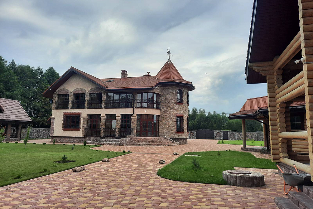Усадьба «Яновский замок»