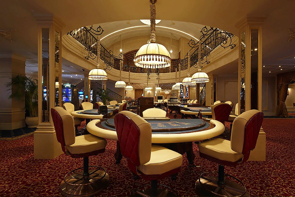 казино опера в гостинице пекин минск