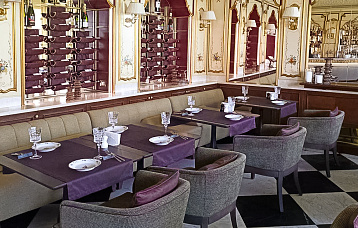 Ресторан Le Chateau Bistro 27 (Шато Бистро 27)