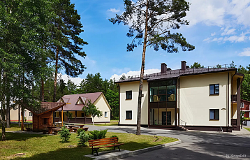 Куда уехать на майские? Санаторий «Рассвет-Любань» предлагает отдых на природе