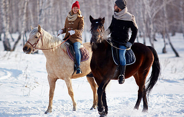 Скидка 20% на конные прогулки в этнокультурном комплексе «Наносы» 