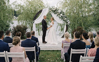 Свадьба за городом: обзор площадок для вашего торжества