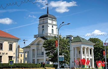 В июне в Верхнем городе пройдут театральные вечера