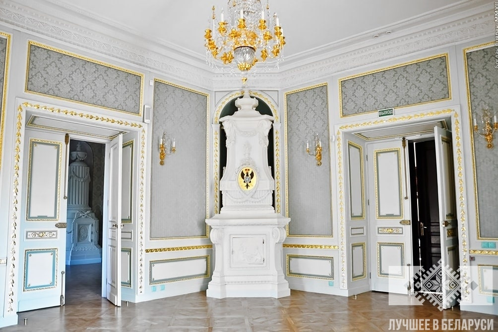 Несвиж: дворец Радзивиллов, костёл Тела Господня и ещё 10 объектов
