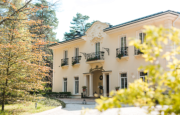 Майские праздники в Кронон Парк Отеле: мастер-классы, квизы и вечера у костра