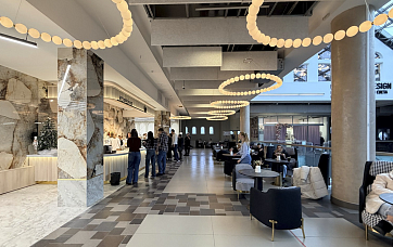 Фудкорт в ТЦ «Замок» 