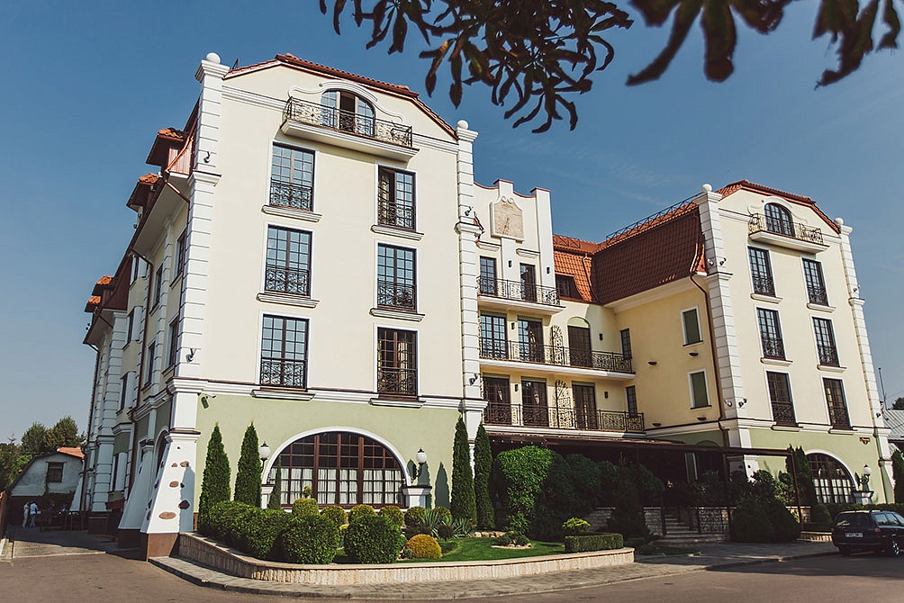 Отель «Эрмитаж» в Бресте (вид снаружи)