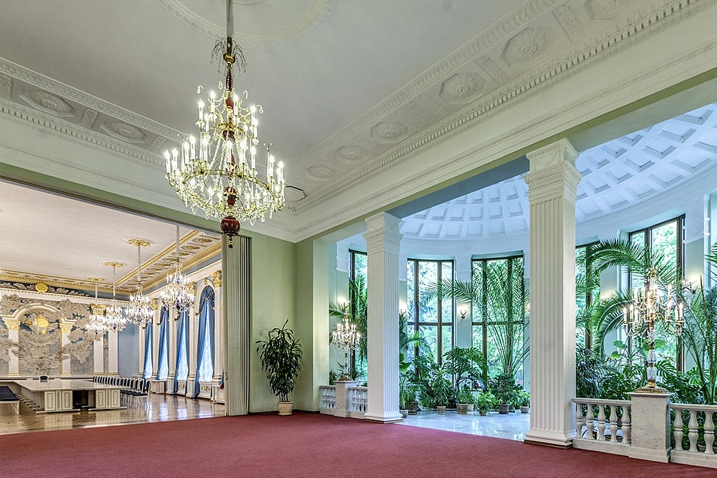Аванзал и зимний сад в Dipservice Hall (Минск)