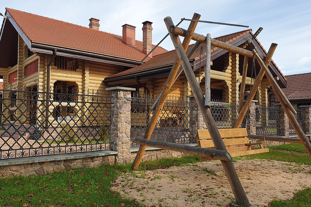Усадьба «Яновский замок»