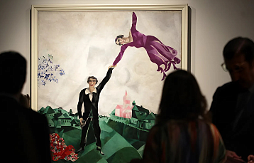 В Беларусь привезут легендарную «Прогулку» Марка Шагала: что за картина и куда идти