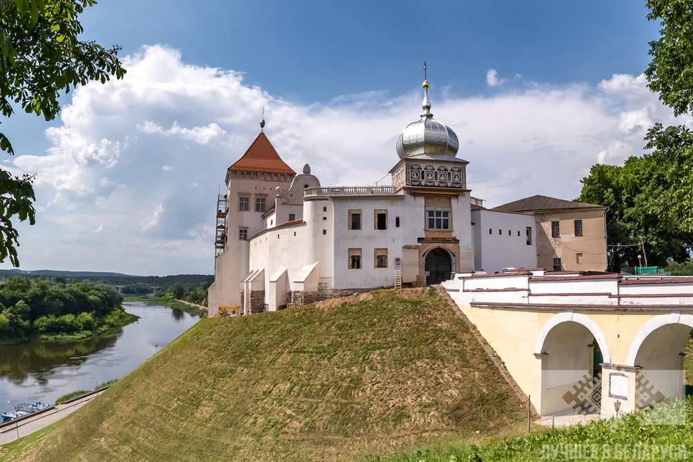 Старый замок гродно фото