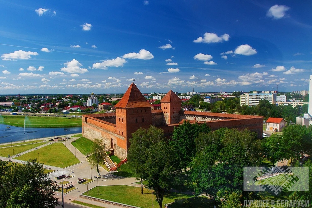 Замок в косово в беларуси фото