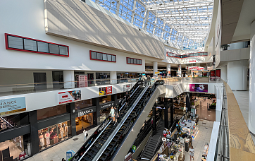 Фудкорт в ТРЦ Арена Сити