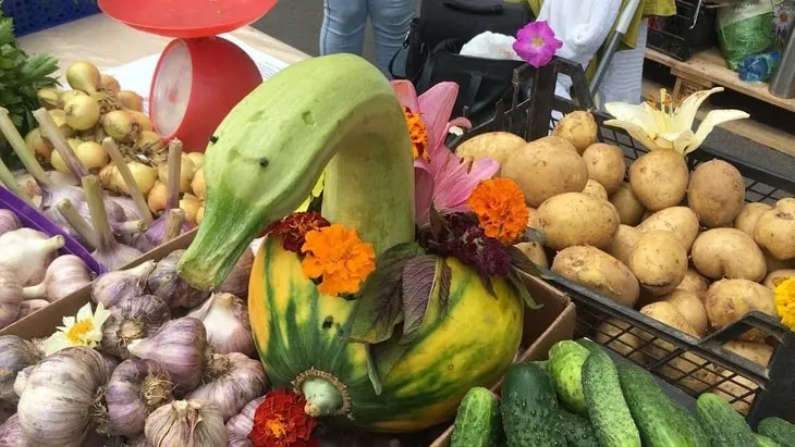 Новогодняя ярмарка экотоваров «Кошык» Новогодняя ярмарка экотоваров «Кошык»