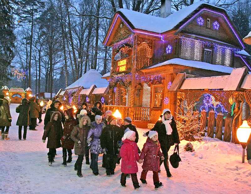Церемония зажжения первых новогодних огней Беларуси